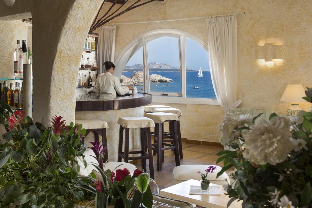 Club Hotel Baja Sardinia Ngoại thất bức ảnh