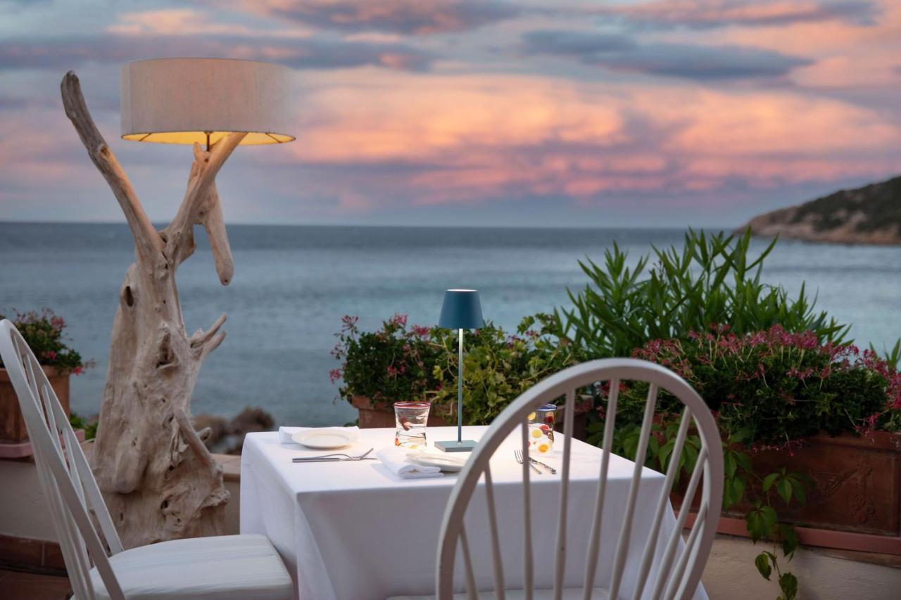 Club Hotel Baja Sardinia Ngoại thất bức ảnh