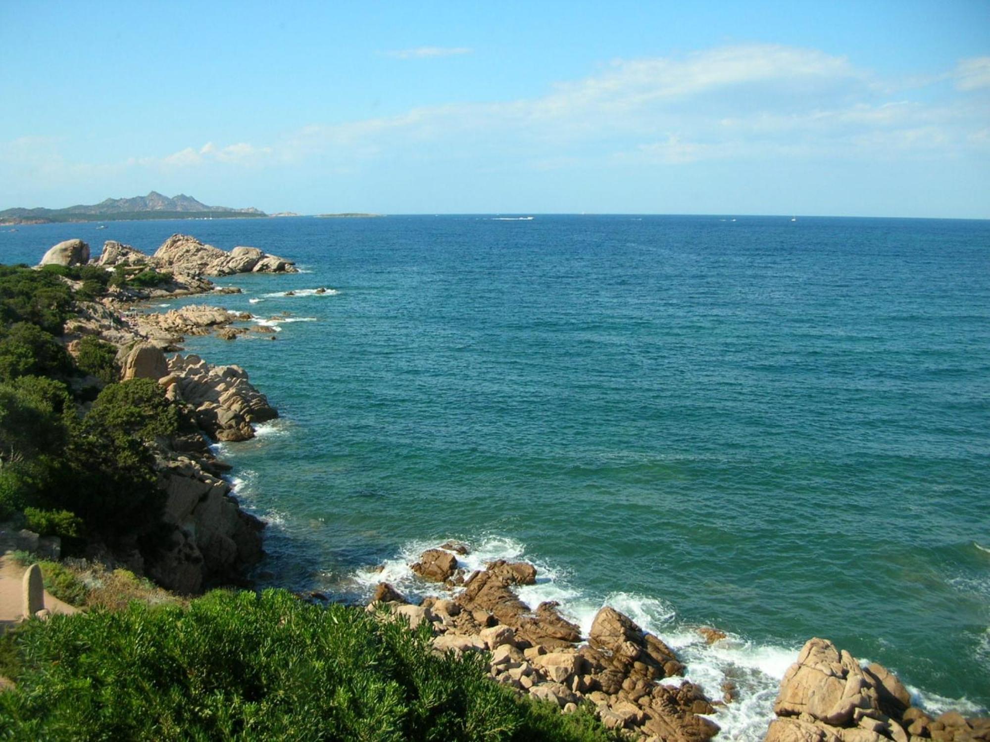 Club Hotel Baja Sardinia Ngoại thất bức ảnh