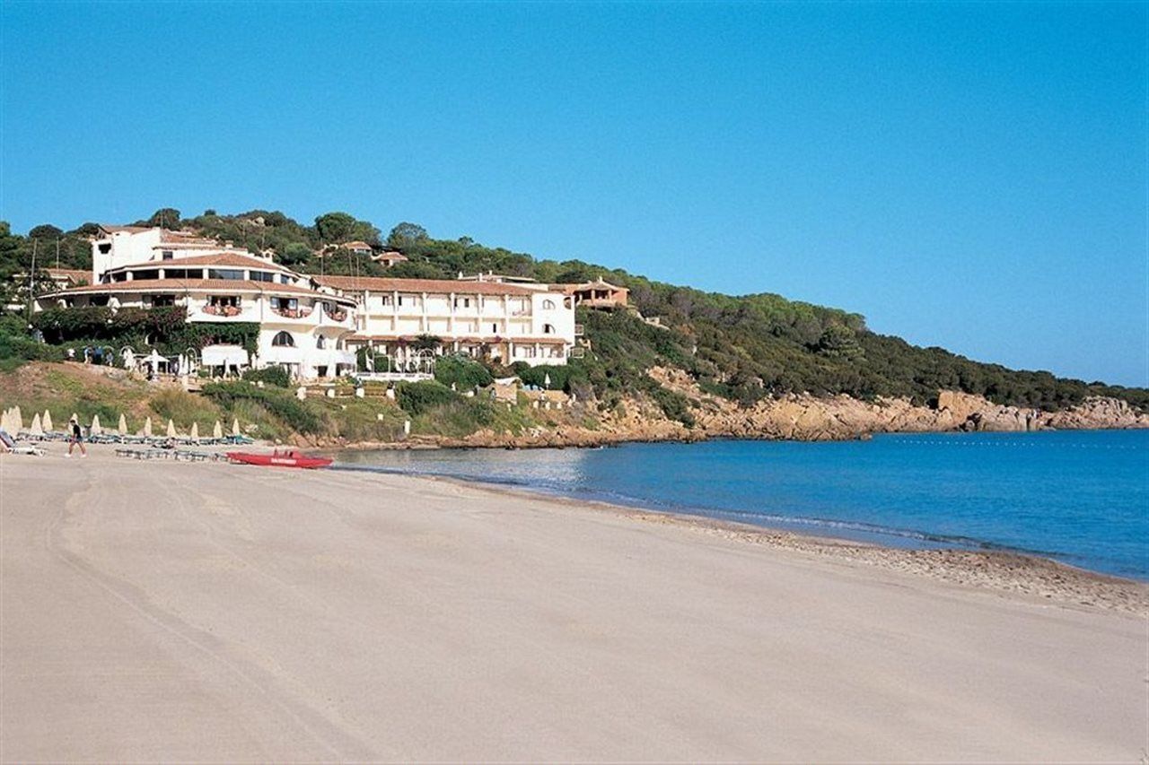 Club Hotel Baja Sardinia Ngoại thất bức ảnh